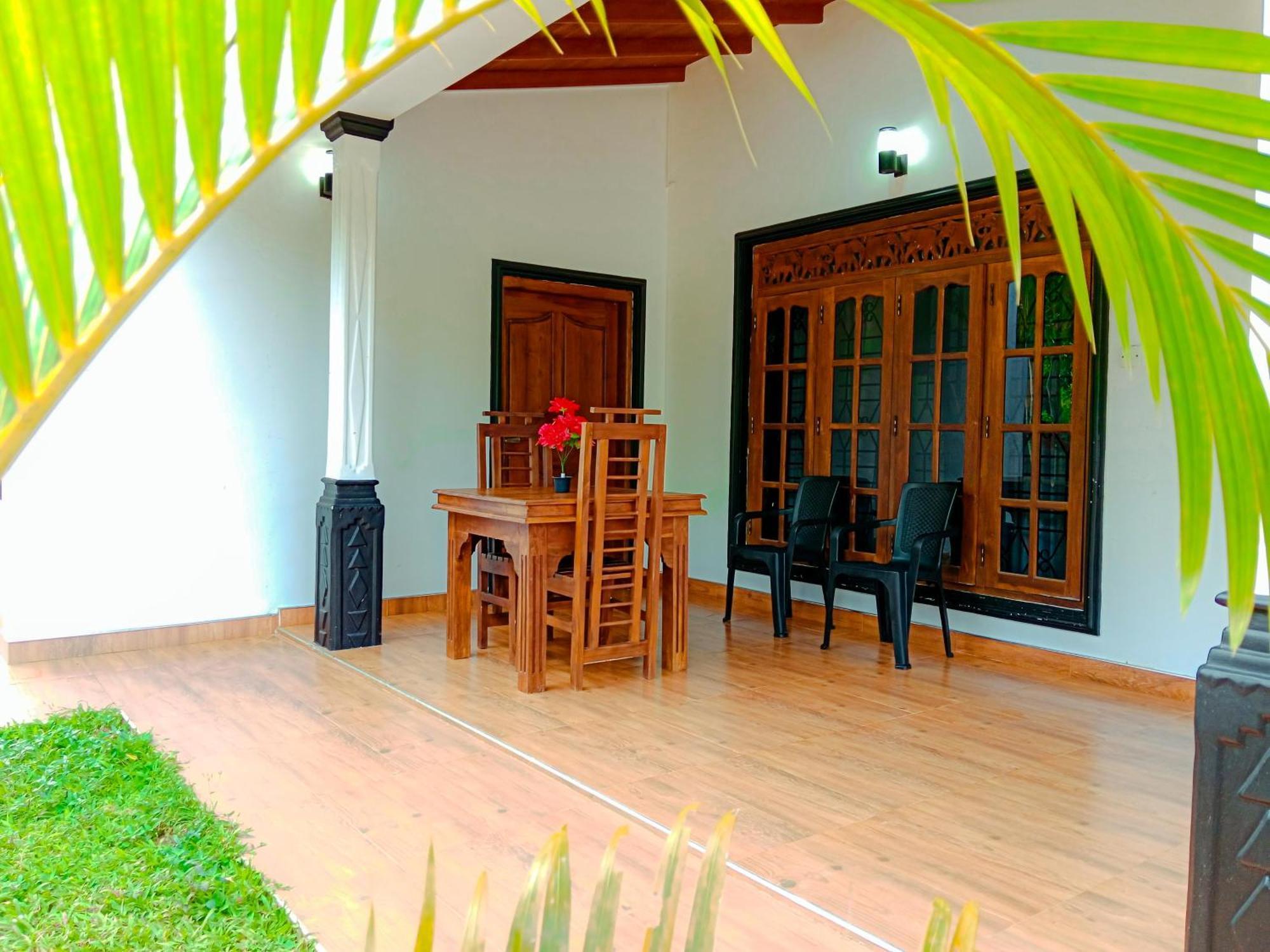 Sigiriya Peacock Homestay Exterior photo