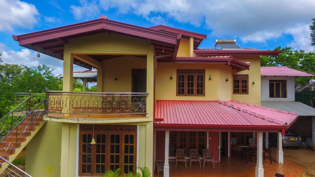 Sigiriya Peacock Homestay Exterior photo