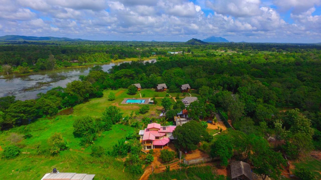 Sigiriya Peacock Homestay Exterior photo